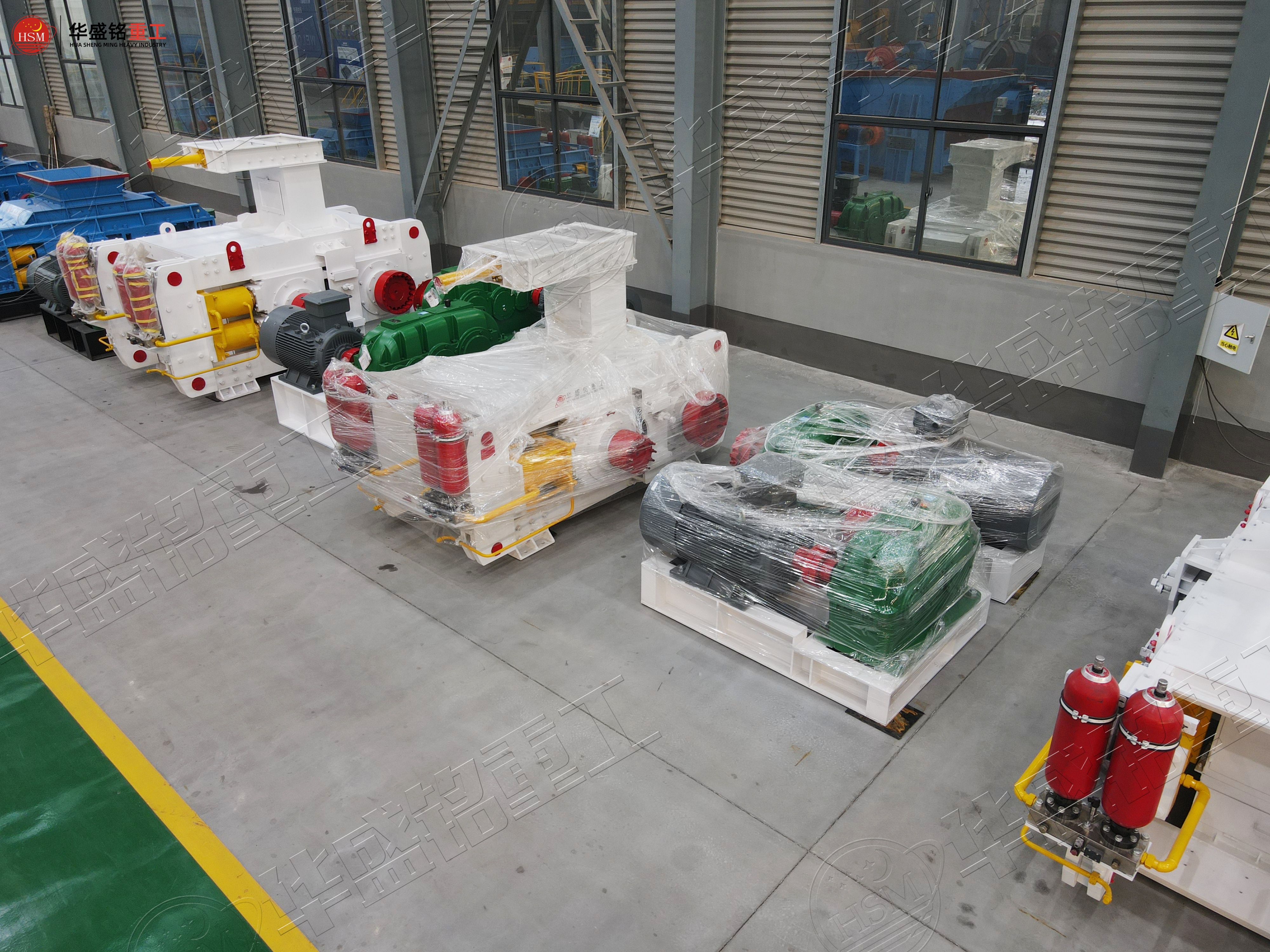 選礦提效就選鞏義華盛銘高壓輥磨機(jī)，穩(wěn)定可靠經(jīng)得起考驗(yàn)